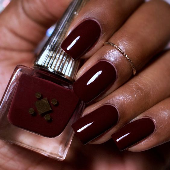 The Most Popular Nail Colors in Early 2021